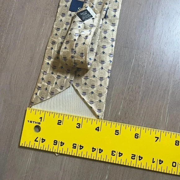 Men’s Stafford Tie - Picture 5 of 5